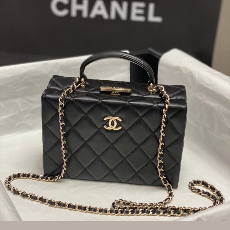 Ch*el box bags